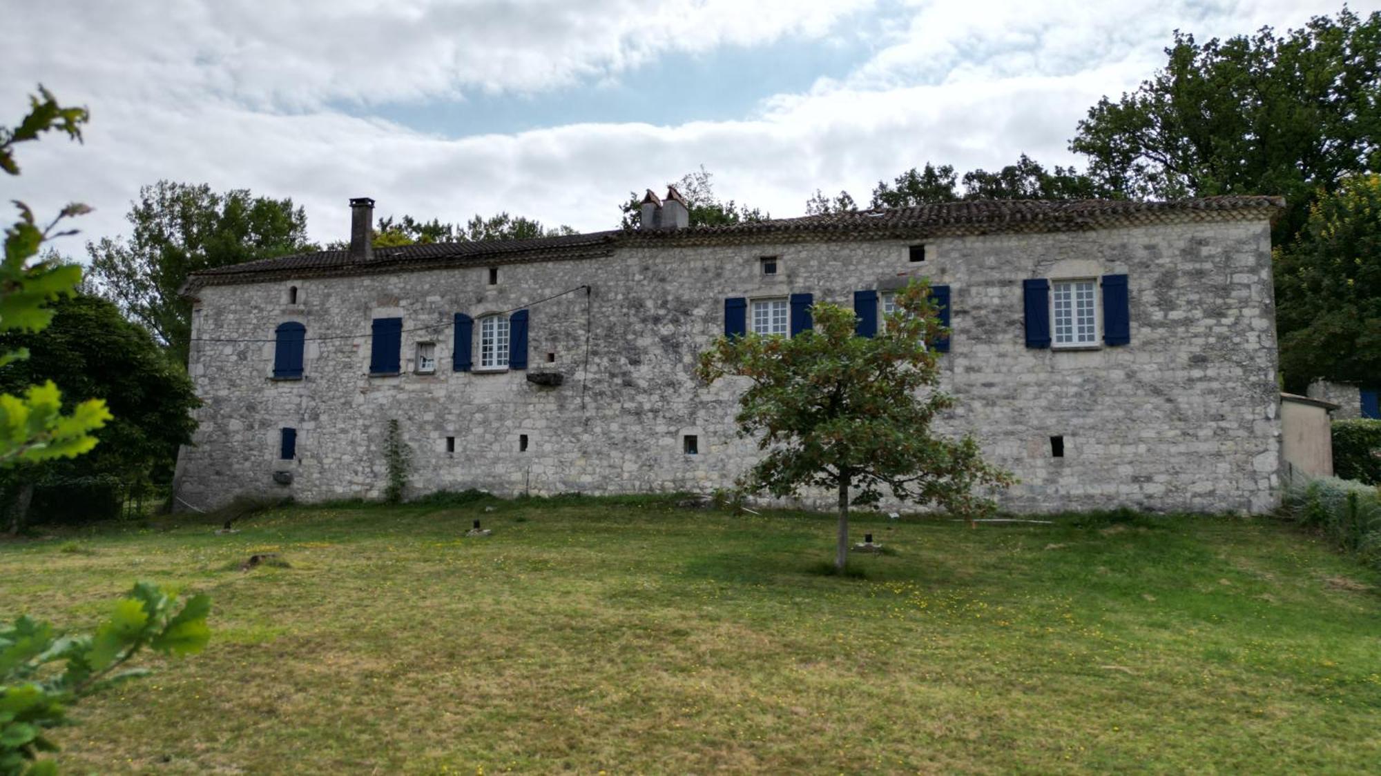 Cave Le Vieux Manoir Apartment Valeilles Exterior photo